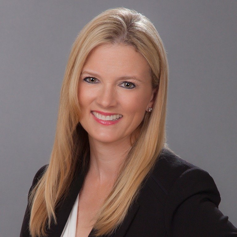 Sandra Rathe headshot
